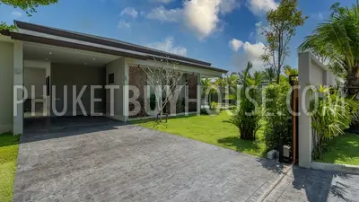 LAY6346: Unique Western Style Villa for Sale in Layan Beach. Photo #20