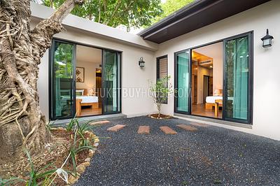 NAI6349: Impeccable Villa in Nai Harn Beach. Photo #2
