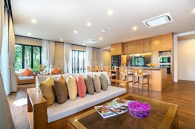 NAI6349: Impeccable Villa in Nai Harn Beach. Photo #8