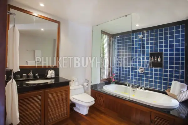 SUR6303: Villa With Sea View in Surin Beach. Photo #28