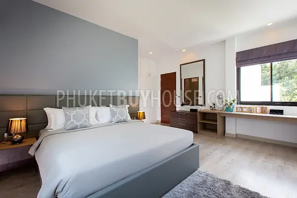 NAI6306: Designer Villa in Nai Harn Beach. Photo #5