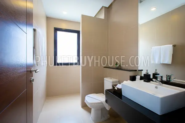 NAI6306: Designer Villa in Nai Harn Beach. Photo #6