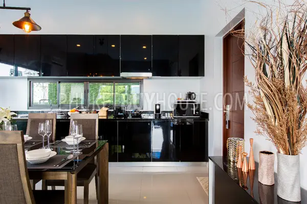 NAI6306: Designer Villa in Nai Harn Beach. Photo #16