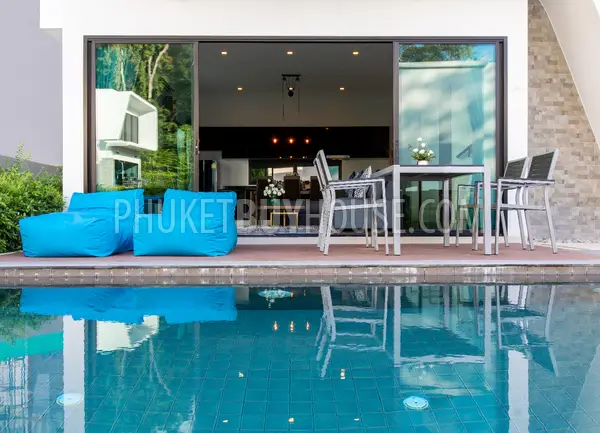 NAI6306: Designer Villa in Nai Harn Beach. Photo #18