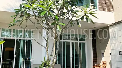 NAI6313: 3 Bedrooms Villa For Sale in Nai Harn. 照片 #1