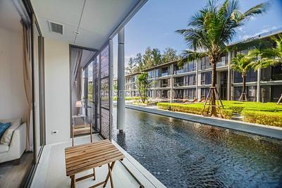 MAI5352: Beachfront 2 Bedroom Residence in Luxury Condominium with Reduced Price!. Photo #11
