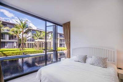 MAI5352: Beachfront 2 Bedroom Residence in Luxury Condominium with Reduced Price!. Photo #52