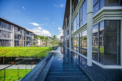 MAI5352: Beachfront 2 Bedroom Residence in Luxury Condominium with Reduced Price!. Photo #30