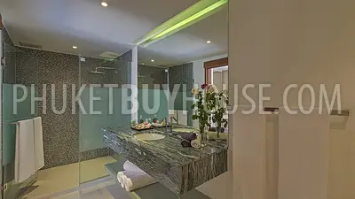 KAT6318: Heavenly Villa With Sea View in Kata Beach. Photo #6