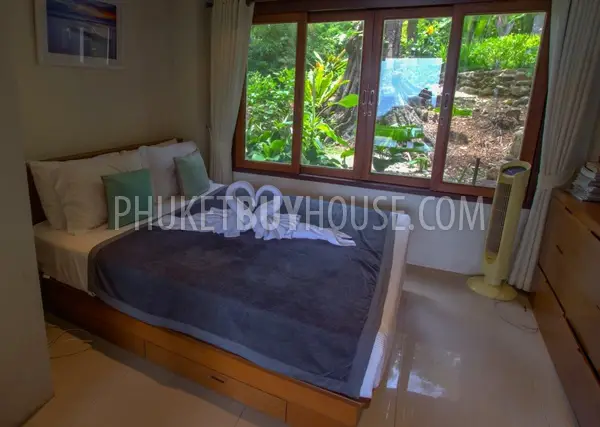 SUR6319: Western Style Villa in Surin Beach. Photo #4
