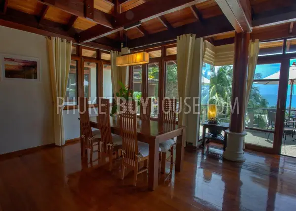 SUR6319: Western Style Villa in Surin Beach. Photo #14