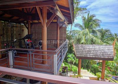 SUR6319: Western Style Villa in Surin Beach. Photo #18