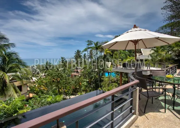 SUR6319: Western Style Villa in Surin Beach. Photo #22