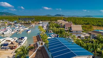 ISL6722: Luxury Penthouse with Own Yacht Marina in Koh Kaew. Photo #16