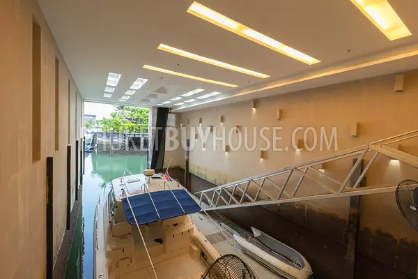 ISL6722: Luxury Penthouse with Own Yacht Marina in Koh Kaew. Fotoğraf #36