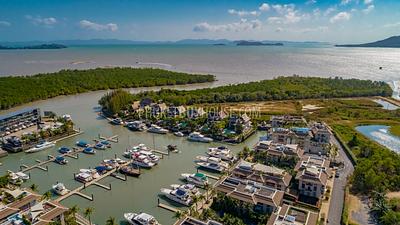 ISL6722: Luxury Penthouse with Own Yacht Marina in Koh Kaew. Photo #85