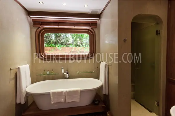LAY6369: Exclusive Villa in Layan Beach. Photo #21