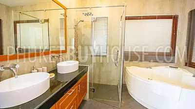 RAW6379: Stunning Pool Villa in Rawai. Photo #17