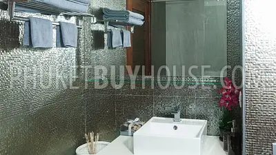 BAN6384: Apartment with Lagoon View in Bang Tao Beach. Fotoğraf #12