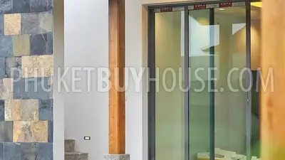 CHE6385: Luxury 3 Bedroom Villa in Cherng Talay. Photo #8
