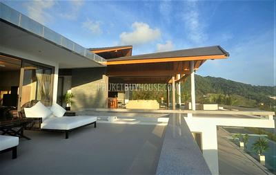PAT6388: Villa with Panoramic Sea View in Patong Area. Photo #9