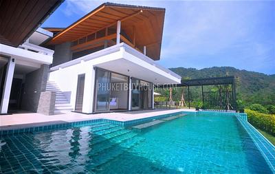 PAT6388: Villa with Panoramic Sea View in Patong Area. Photo #15