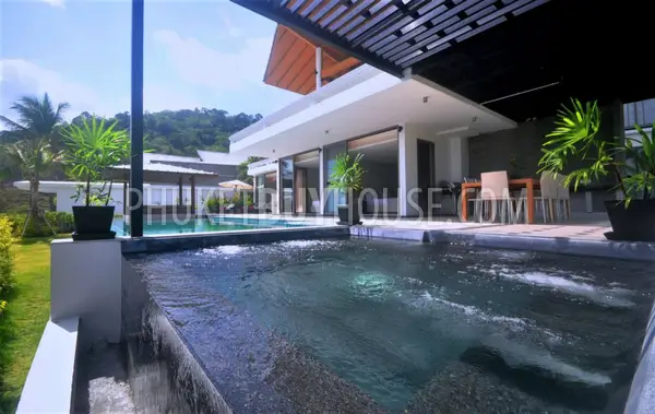 PAT6388: Villa with Panoramic Sea View in Patong Area. Photo #16