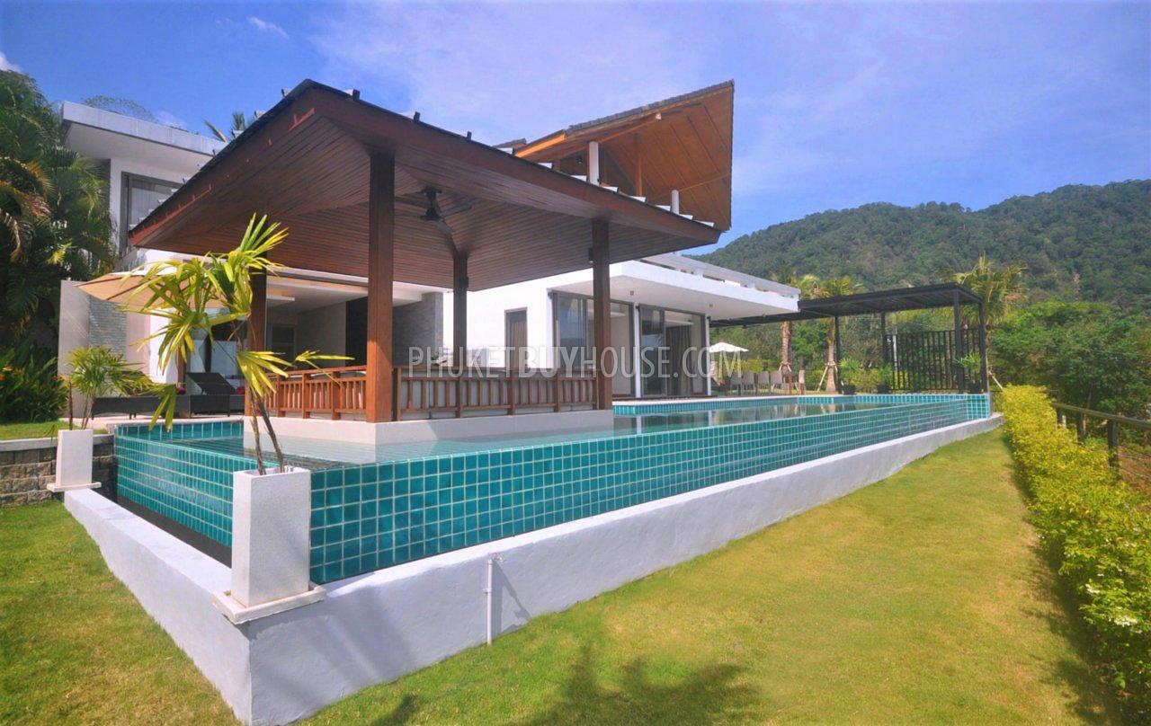 PAT6388: Villa with Panoramic Sea View in Patong Area. Photo #17