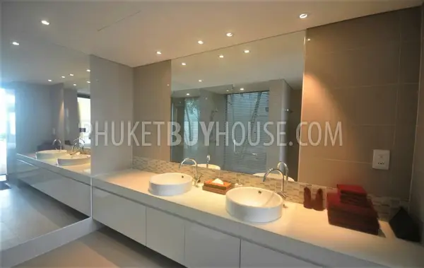 PAT6388: Villa with Panoramic Sea View in Patong Area. Photo #34