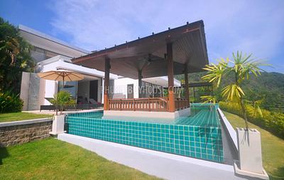 PAT6388: Villa with Panoramic Sea View in Patong Area. Photo #39