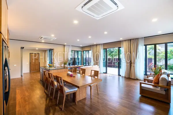 NAI6349: Impeccable Villa in Nai Harn Beach. Photo #9