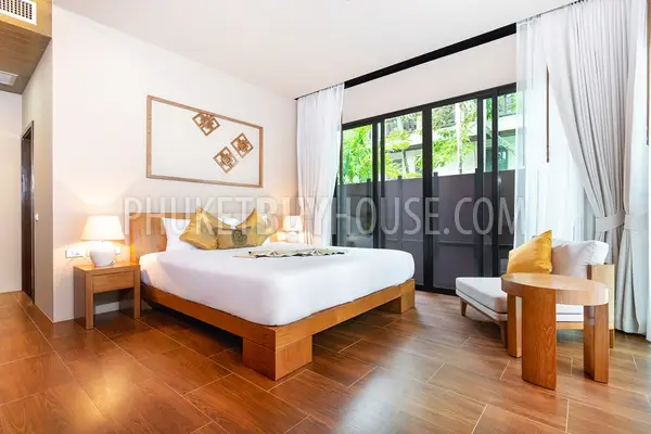 NAI6349: Impeccable Villa in Nai Harn Beach. Photo #13