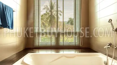 KAR6361: Cozy Apartment in Karon Beach. Photo #10