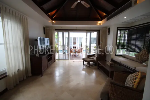 NAI6362: Unique Balinese Style Villa in Nai Harn Beach. Photo #28