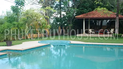 CHA1335: Luxury 5-Bedroom Pool Villa in Perfect Condition in Chalong area. Photo #8