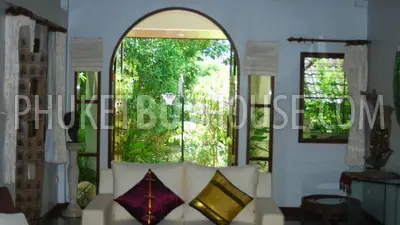 CHA1335: Luxury 5-Bedroom Pool Villa in Perfect Condition in Chalong area. Photo #9