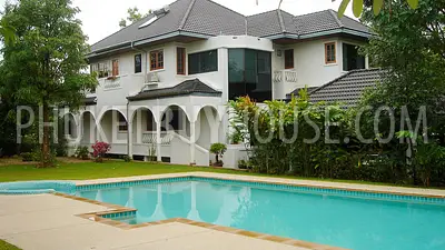 CHA1335: Luxury 5-Bedroom Pool Villa in Perfect Condition in Chalong area. Photo #13