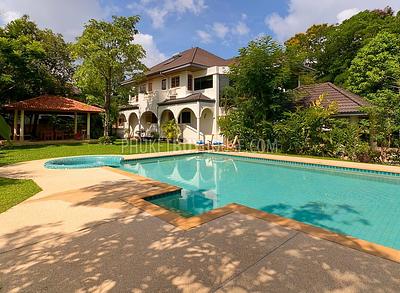 CHA1335: Luxury 5-Bedroom Pool Villa in Perfect Condition in Chalong area. Photo #14