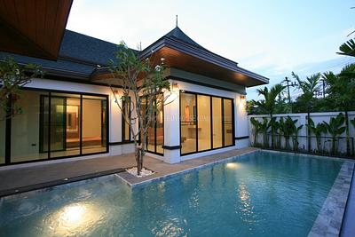 CHA21908: Потрясающая Вилла С Тремя Спальнями И Балийским Дизайном В Чалонге!. Фото #16