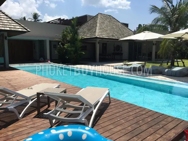 LAY6396: Elegant Villa in Layan Beach Area. Photo #4