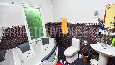 RAW6420: Pool Villa For Sale in Rawai. Fotoğraf #13