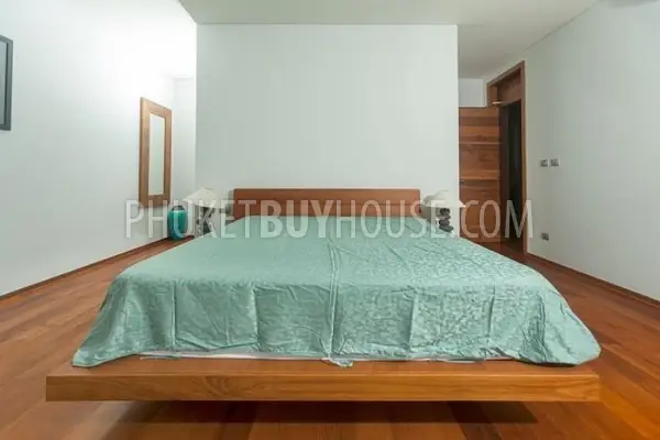 RAW6422: Elegant Villa for Sale with Sea View in Rawai. Photo #3