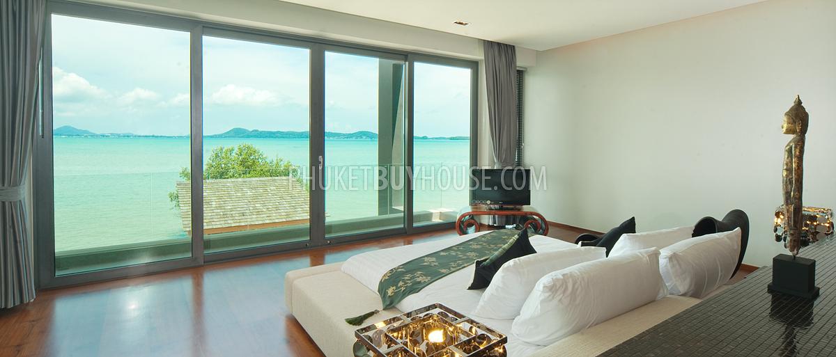 RAW6422: Elegant Villa for Sale with Sea View in Rawai. Photo #15