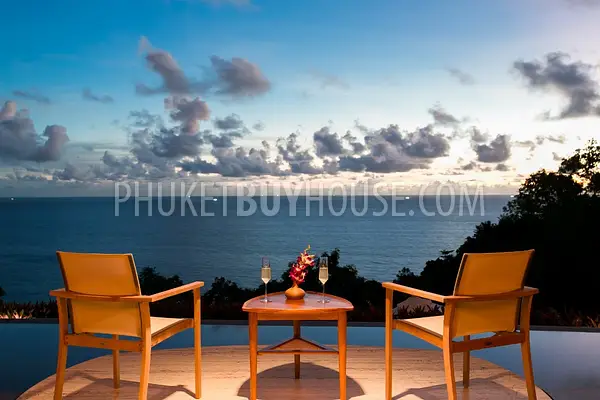 KAM21925: Upscale Five-Bedroom Villa in Kamala. Photo #2