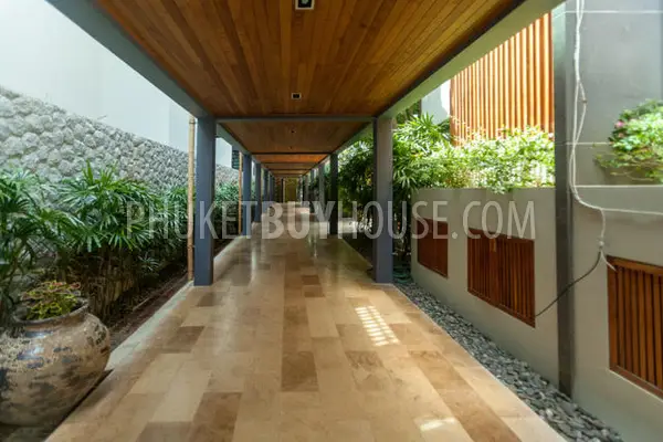 RAW6422: Elegant Villa for Sale with Sea View in Rawai. Photo #36