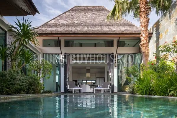 CHE21926: Lovely Four-Bedroom Residence in Cherngtalay. Photo #1