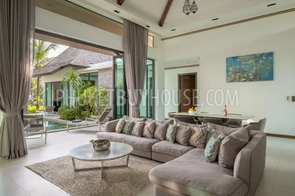 CHE21926: Lovely Four-Bedroom Residence in Cherngtalay. Photo #22