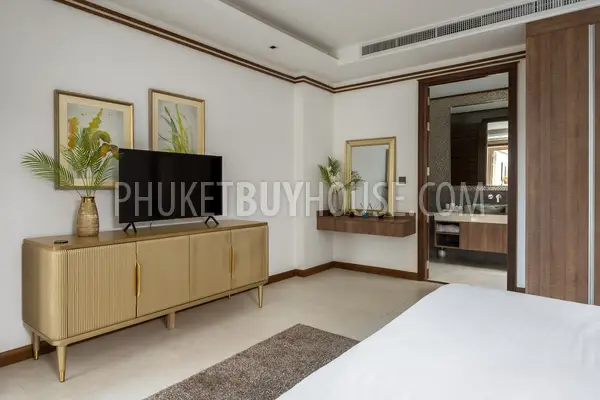 CHE21926: Lovely Four-Bedroom Residence in Cherngtalay. Photo #11
