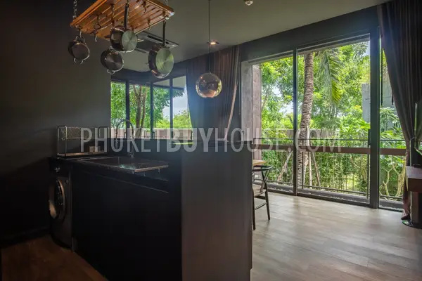 RAW6993: Corner Apartment with Garden Access in Nai Harn. Photo #18