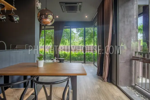 RAW6993: Corner Apartment with Garden Access in Nai Harn. Photo #27